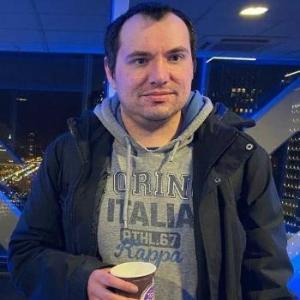 Владислав Агафонов